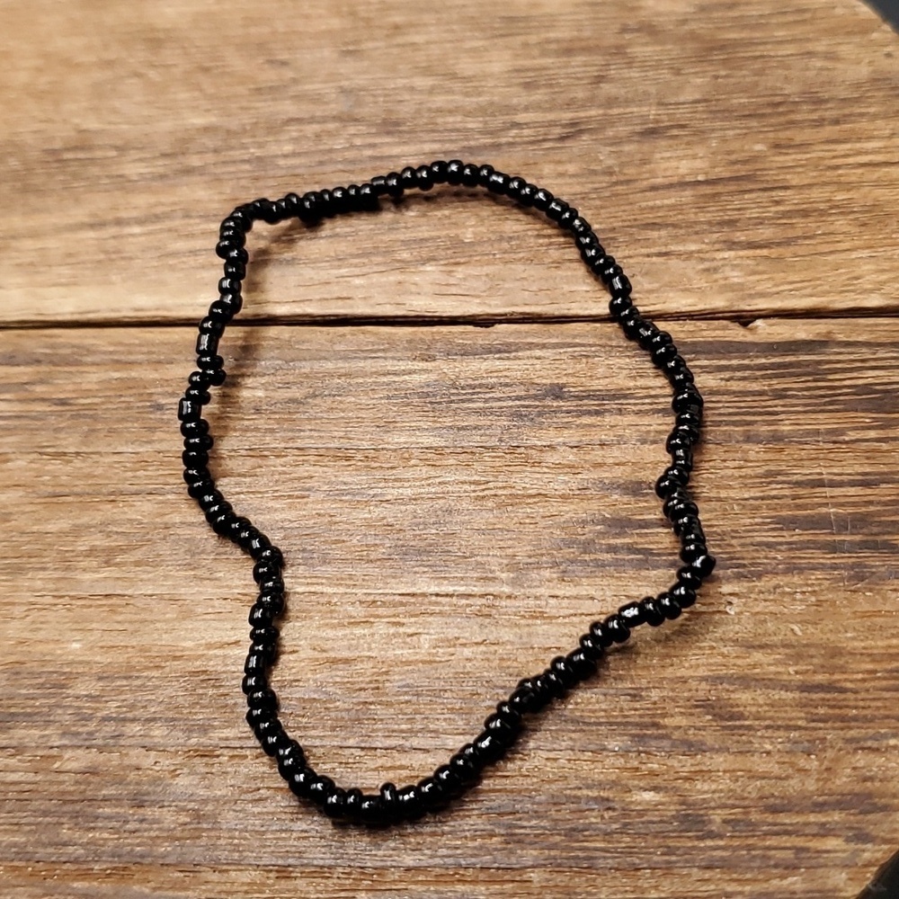 B3227 black seed beaded‎ tribal bracelet stretch